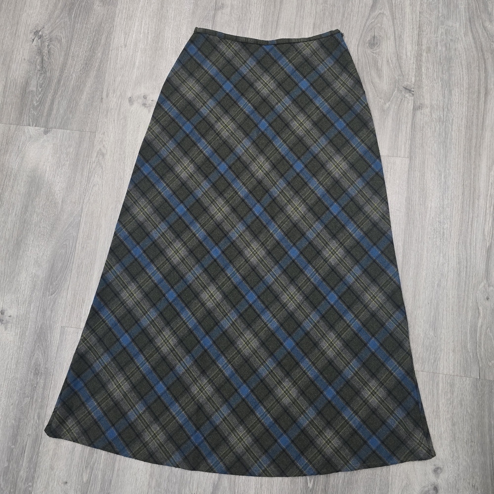 Liz Claiborne Blue and Gray Plaid A-Line Skirt